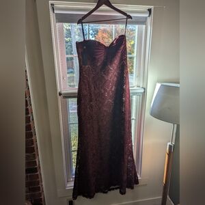 NWT Tadashi Shoji Women's Kohli Strapless Lattice Embroidered Gown